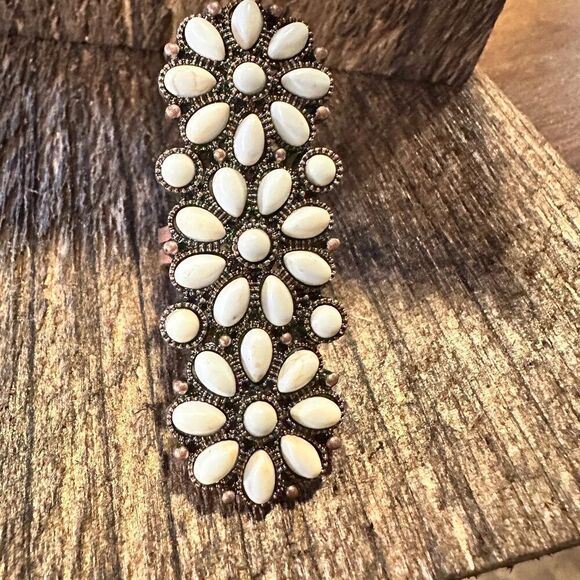 Western Boho Hippie Triple Stone Floral Concho Cuff Ring: Copper White, Gift Box - Picture 1 of 6
